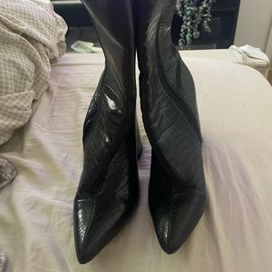 Black Crocodile Leather Shoes